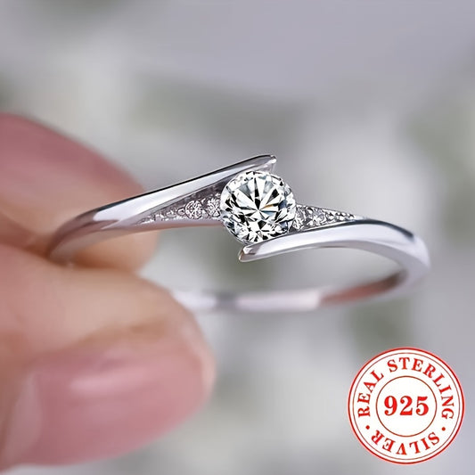 1 Lady Wedding Ring, 2.1g 925 Sterling Silver Simple Cube Zirconia Solitaire Ring Ladies Bridal Engagement Wedding Ring High Jewelry